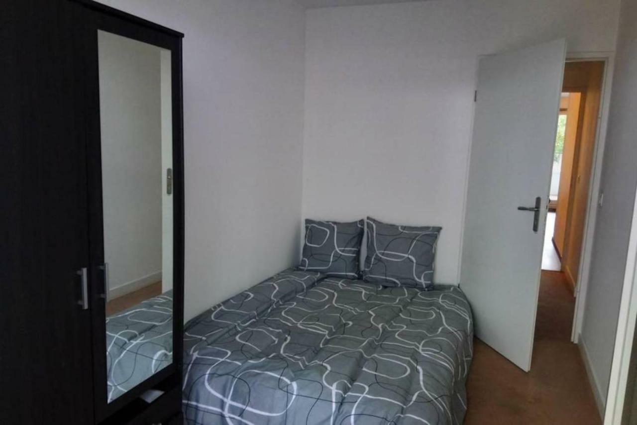 Boissy Gare Rer A Appartement 1 A 3 Chambres Au Choix Luaran gambar