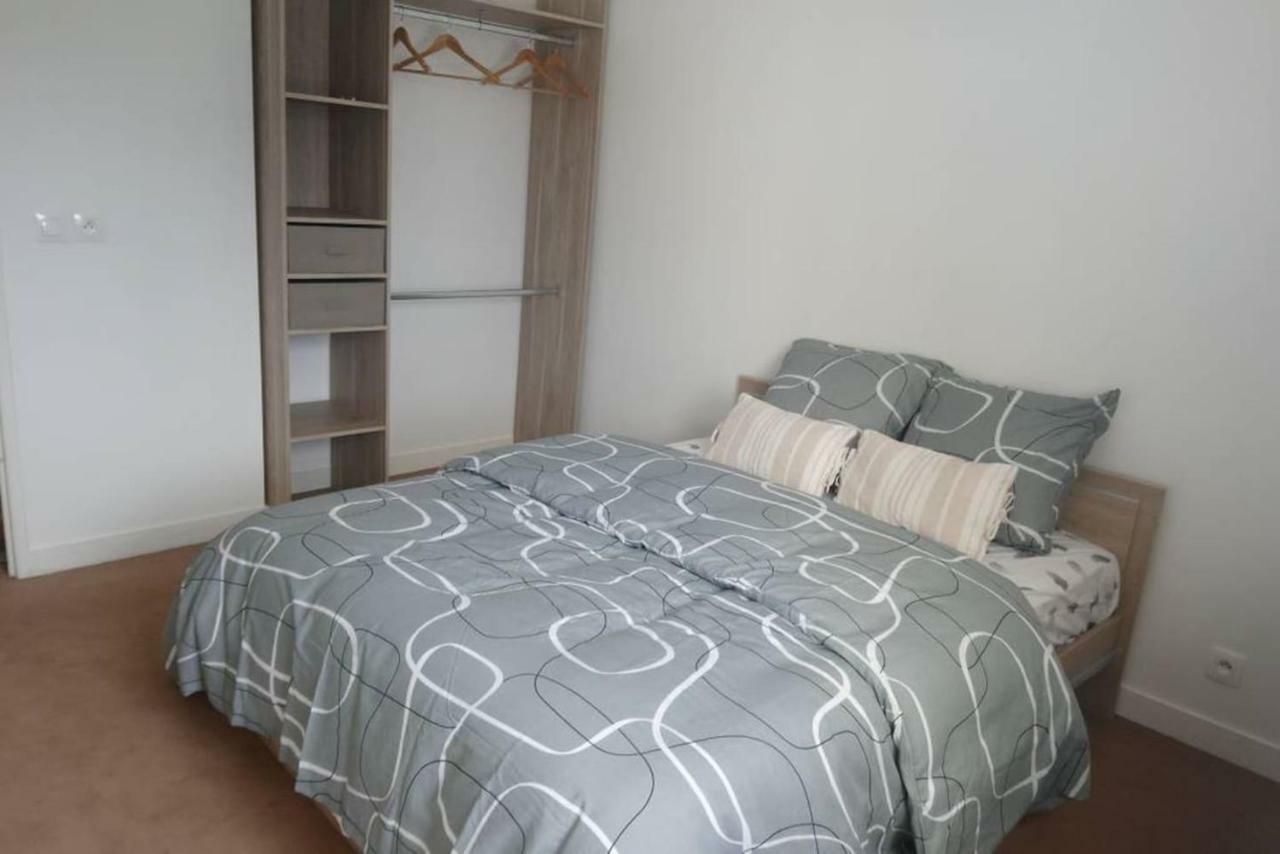 Boissy Gare Rer A Appartement 1 A 3 Chambres Au Choix Luaran gambar